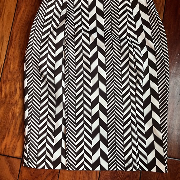 Michael Kors Skirt - Picture 3 of 3
